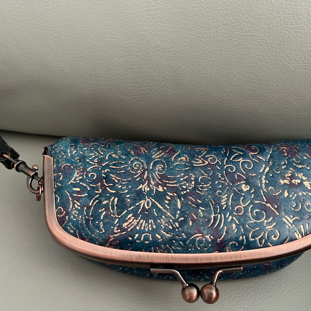 Patricia Nash cosmetic w/mirror
